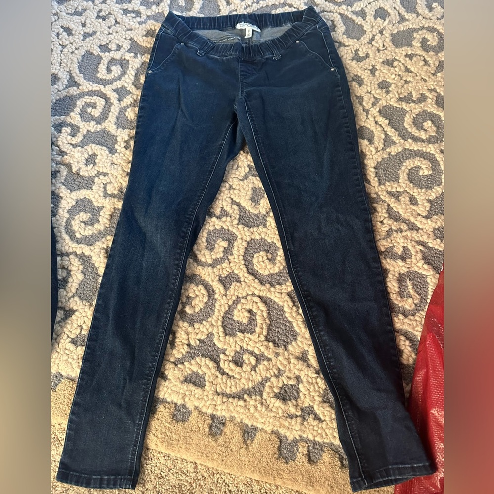 Jessica simpson maternity jeggings size 28
